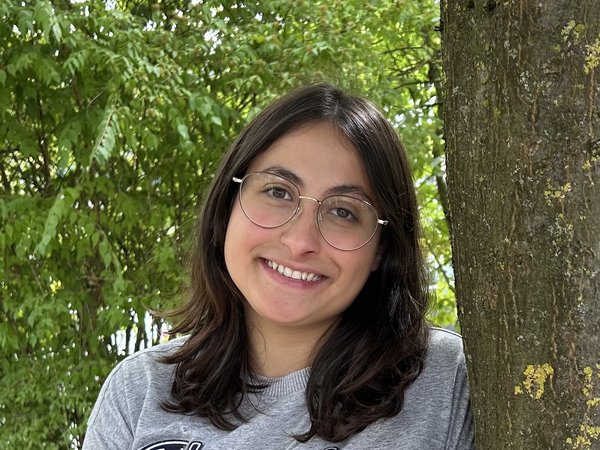 Foto der Mitarbeiterin Jasari