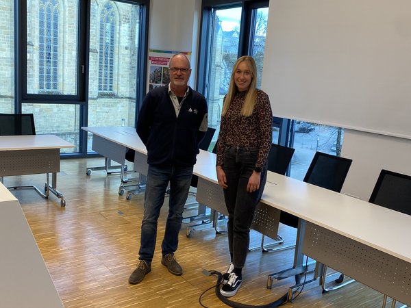 Jugendamt der Stadt Warstein veranstaltet Infoabend für angehende Pflegeeltern: 