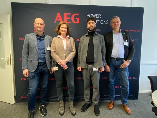 Gruppenbild: Dirk Risse, Christiane Pieper, Miguel Pereira und Jeroen Tepas