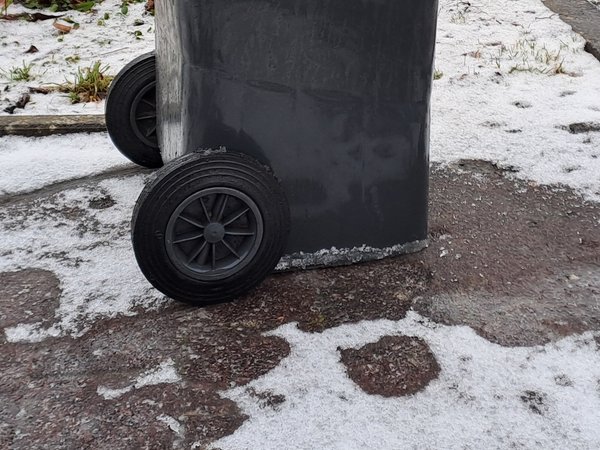 Winterwetter stört Müllabfuhr: 