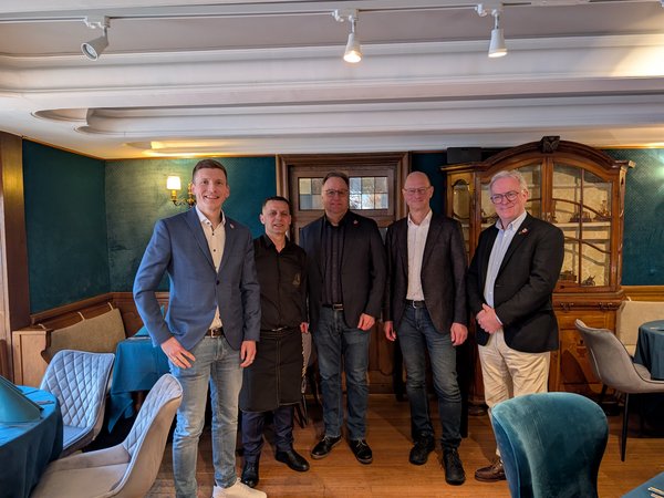 Wiedereröffnung der Domschänke und des Sudhauses in Warstein: 