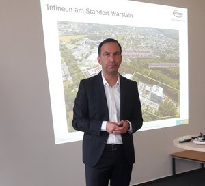 Martin Obertrifter stellte das Unternehmen Infineon Bipolar vor