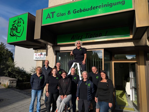 AT Glas & Gebäudereinigung