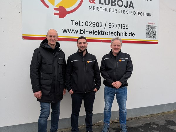 Zwei Gewerke aus einer Hand: