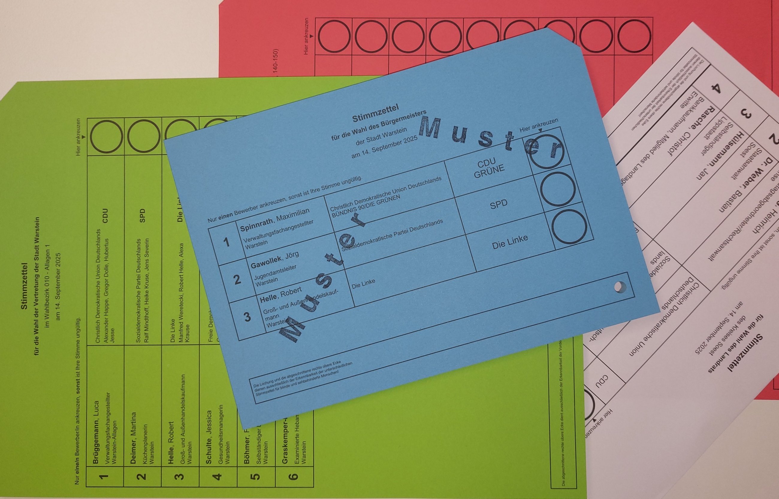 Die 4 Stimmzettel für die Kommunalwahl 2025