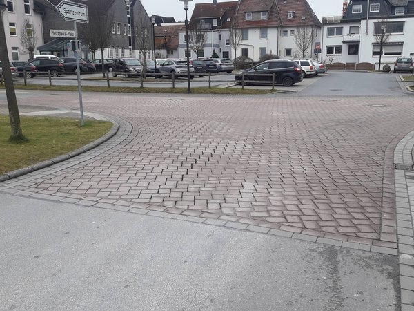 Fahrbahnerneuerung Pietrapaola-Platz