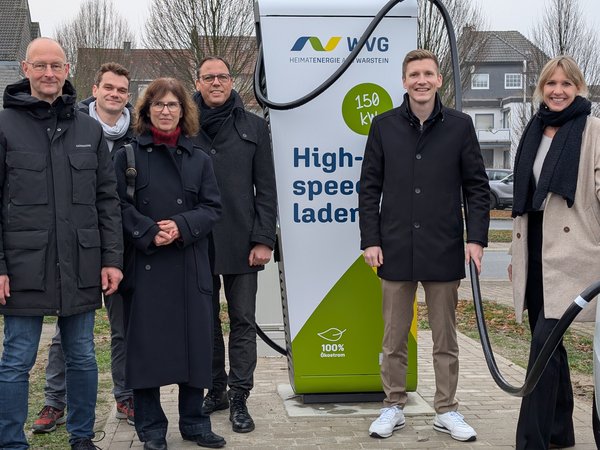 Neue Schnellladesäule 