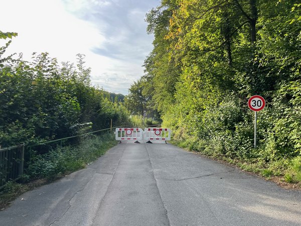 Radweg Unterm Stillenberg aus Sicherheitsgründen gesperrt