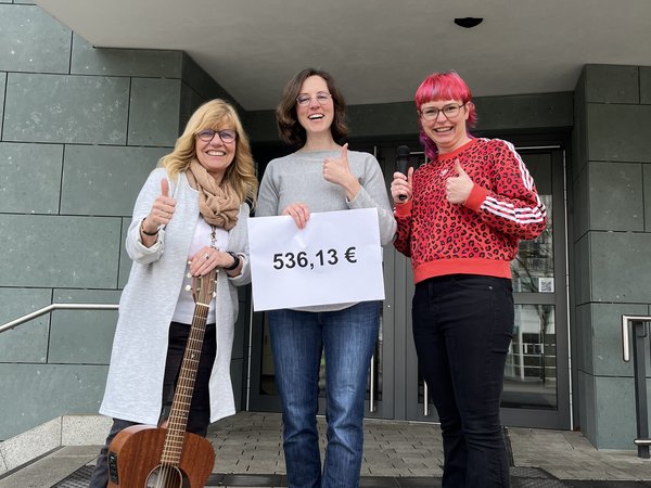 Spende für Gewaltschutzzentrum für Frauen: