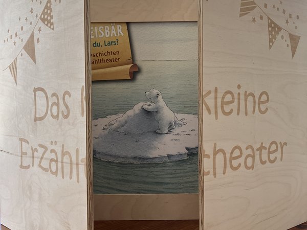 Annika Mertens liest das Kinder-Erzähltheater „Wohin fährst du, Lars“: