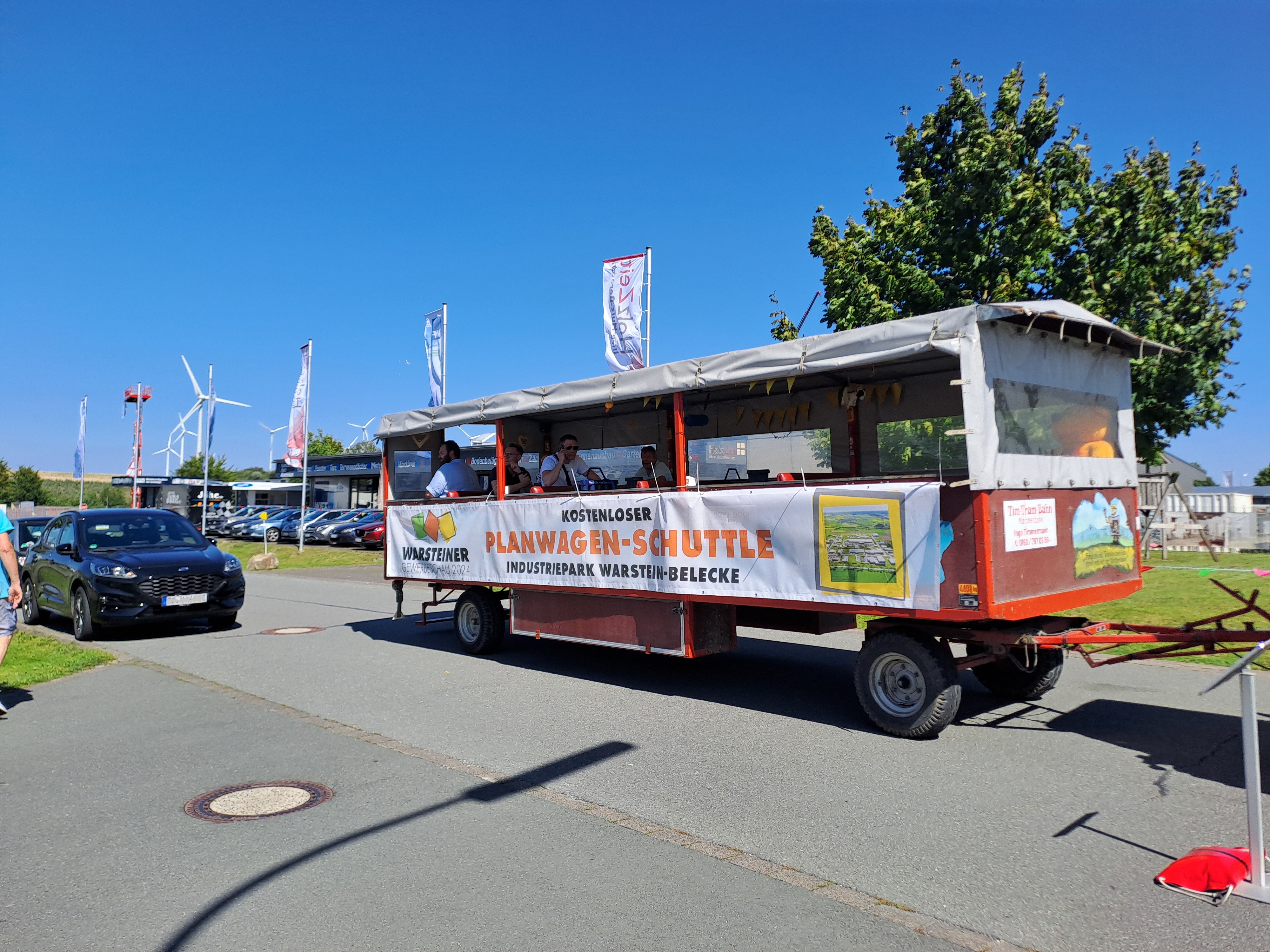 Shuttle-Service mit Planwagen