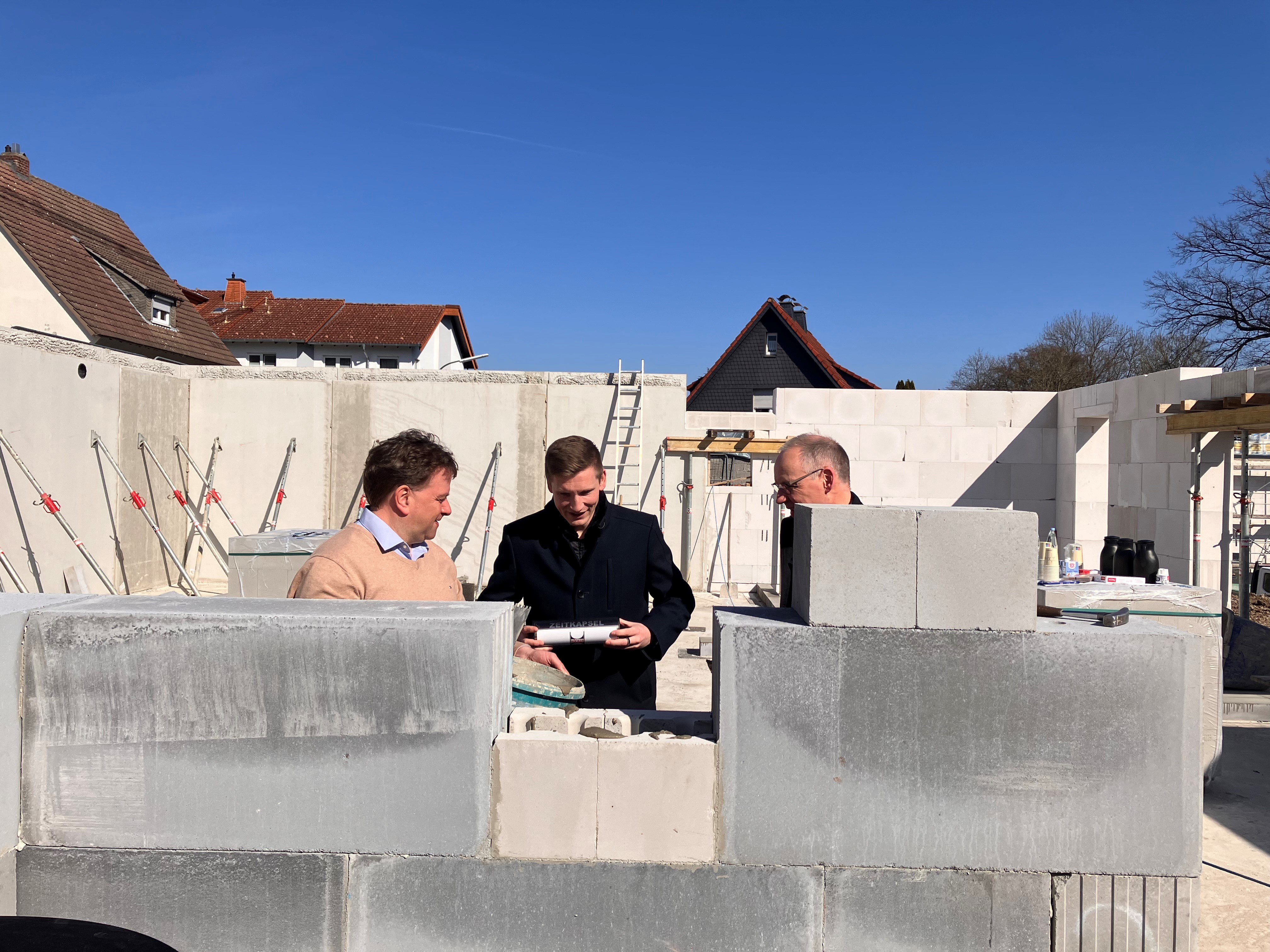 Versenkung der Zeitkapsel: 