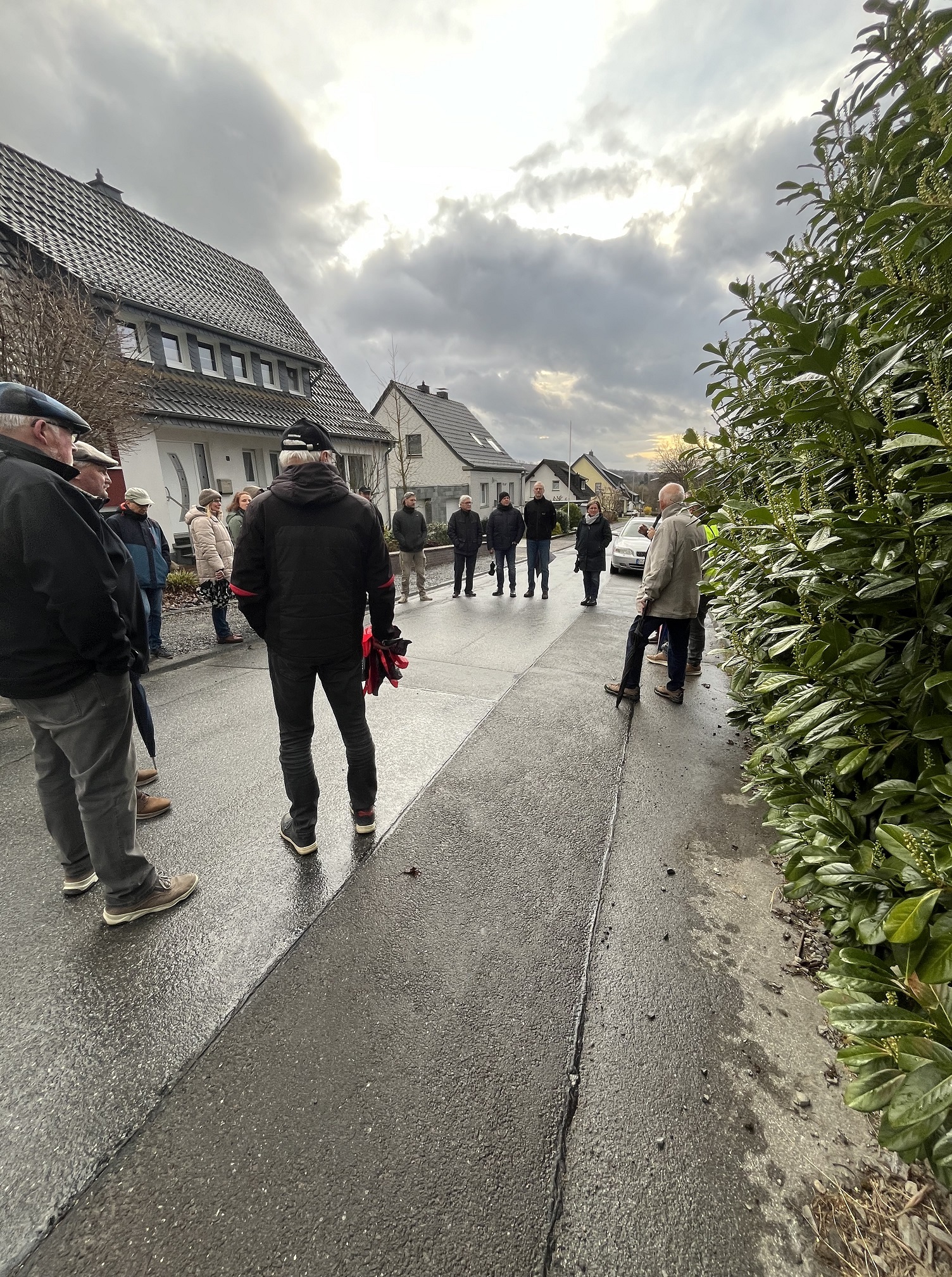 Interessierte Anlieger an der Gemeindestraße Suermannsholt