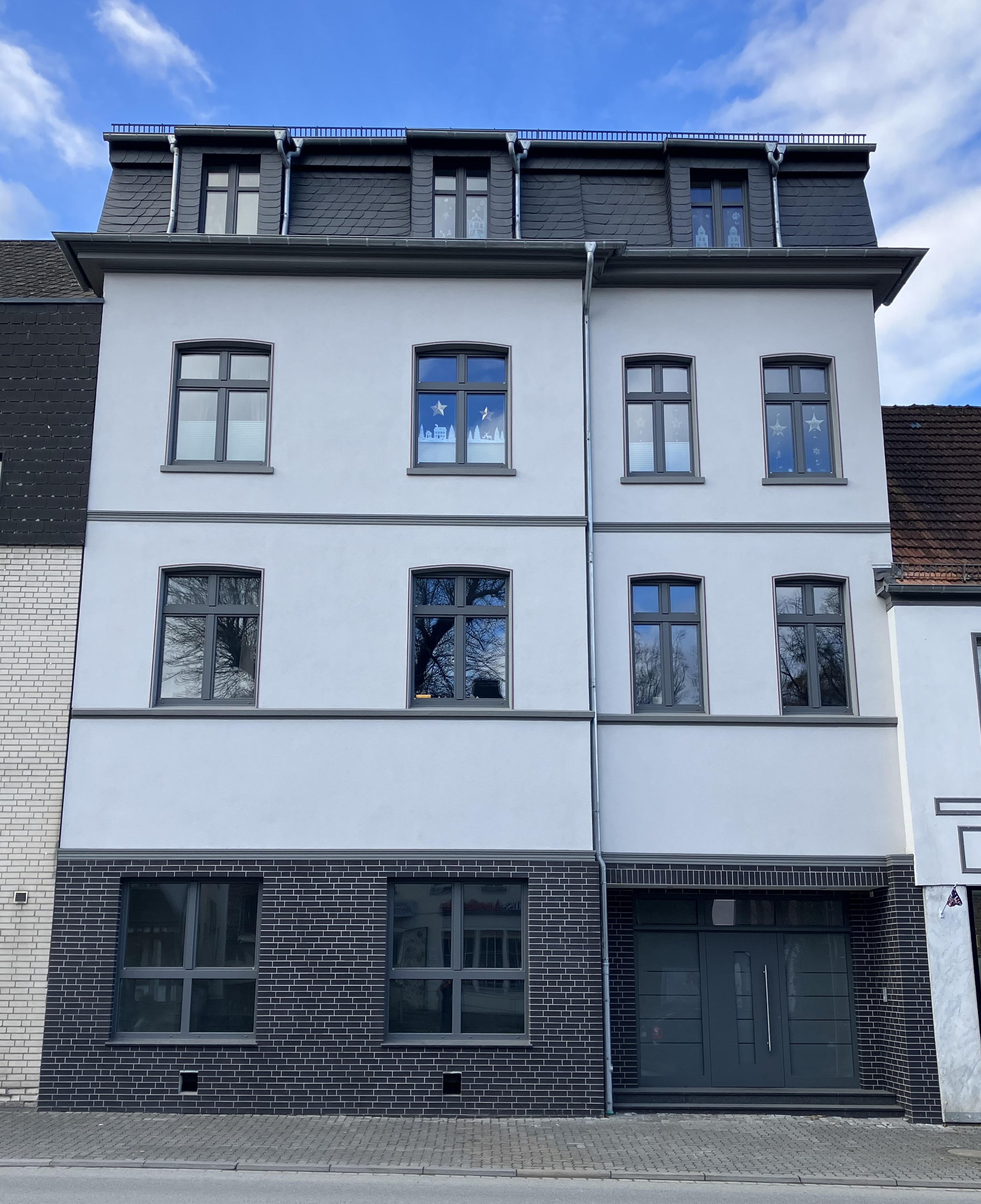 Umgestaltung mit Förderung des Fassaden- und Hofprogramms: 