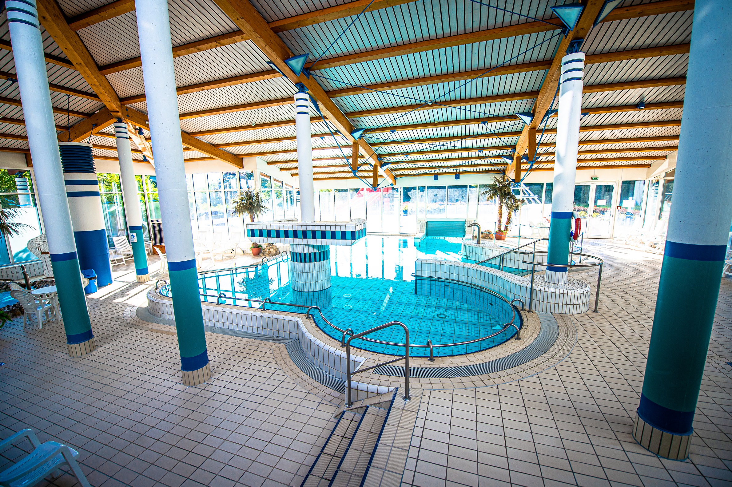 Das Allwetterbad Warstein ist aufgrund von Revisionsarbeiten vom 5. bis 16. Oktober geschlossen. Das Allwetterbad Warstein ist aufgrund von Revisionsarbeiten vom 5. bis 16. Oktober geschlossen.